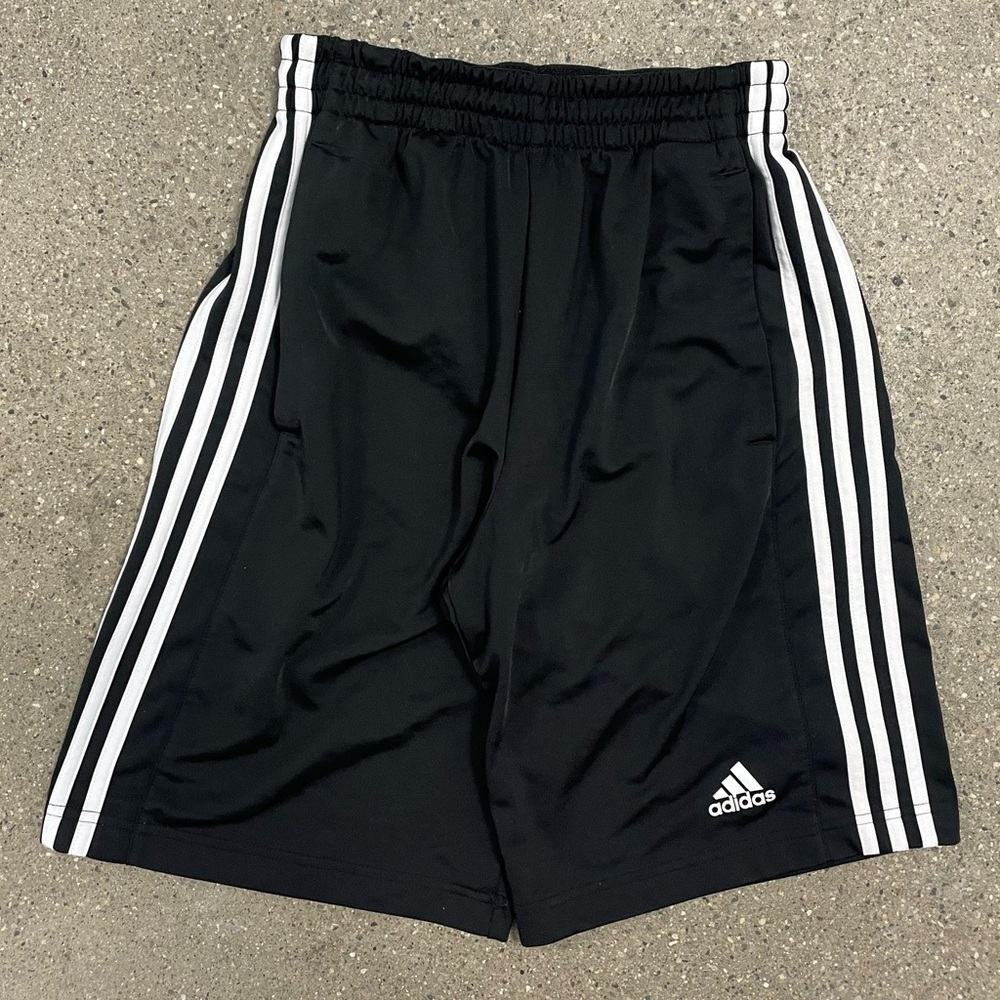 Classic Black Adidas Basketball Shorts size Small